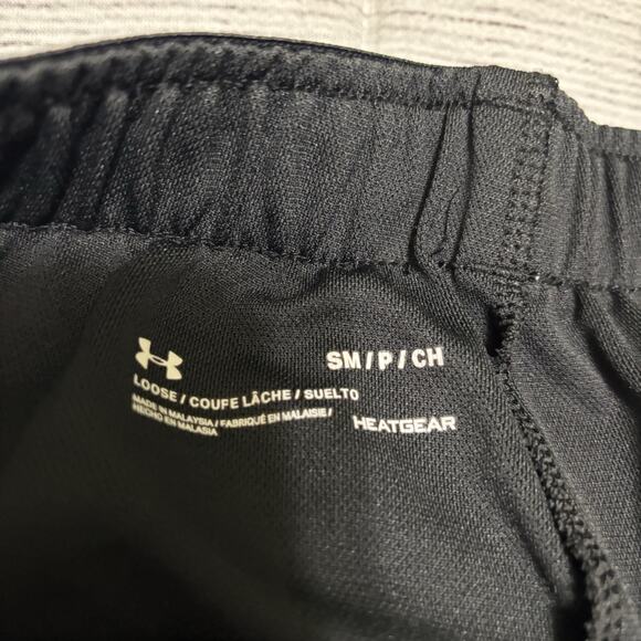 Lot Of 2 Under Armour UA Play Up 3.0 Twist Womens Size Small Running Shorts - Picture 7 of 16